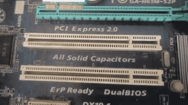 重新插拔无线网卡确保接触良好