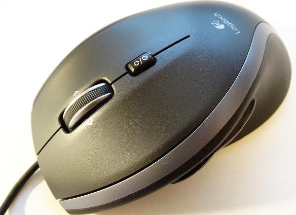 使用鼠标上的DPI按键