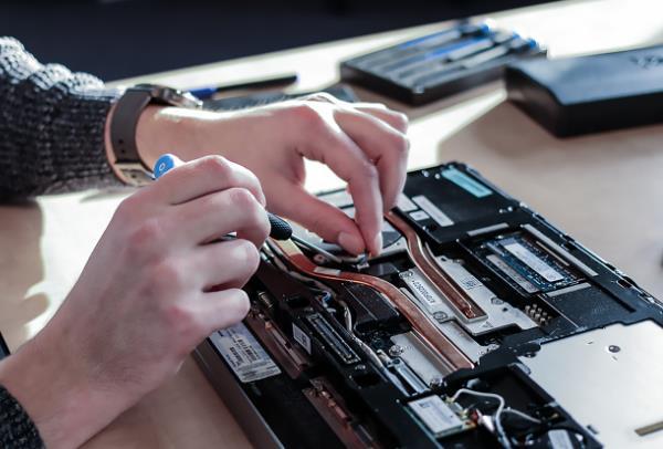 游戏本电脑的散热与显卡无法适配